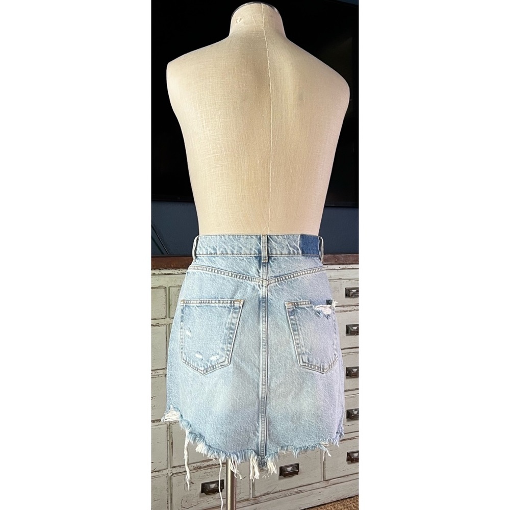 Anthropologie Pilcro Destroyed Denim Mini Skirt Size 0 - Picture 11 of 13